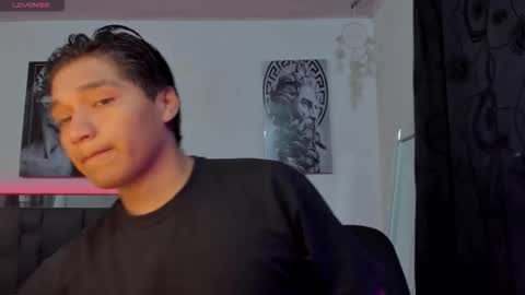 Snapshot of juanjo_ferrari chatting on November 2025 01:49:02 AM juanjo ferrari online show from November 2025 01:49:02 AM