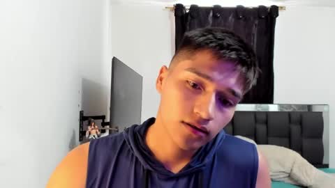 Snapshot of juanjo_ferrari chatting on April 2026 09:12:02 PM juanjo ferrari online show from April 2026 09:12:02 PM