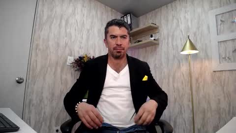 Juan k online show from February 2026 04:31:01 AM