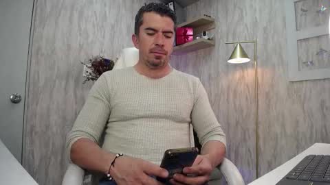 Juan k online show from February 2026 04:00:01 AM