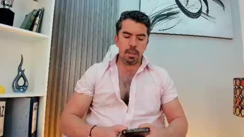 Juan k online show from June 2026 04:43:02 AM