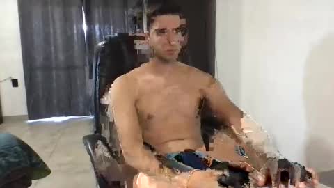Snapshot of juanmamestre94 chatting on February 2025 01:30:01 PM juanmamestre94 online show from February 2025 01:30:01 PM