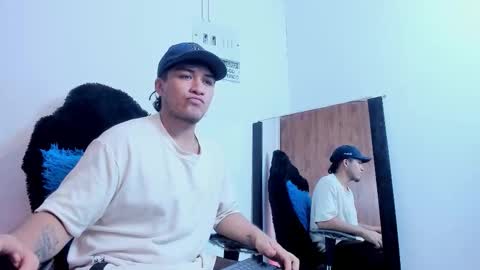 Snapshot of juanmechanic chatting on September 2025 07:39:01 PM JUAN online show from September 2025 07:39:01 PM