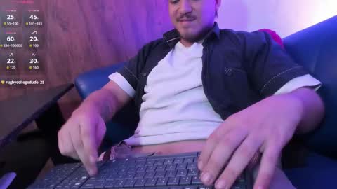 Snapshot of juanmechanic chatting on March 2026 03:29:01 PM JUAN online show from March 2026 03:29:01 PM