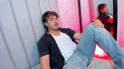 Snapshot of juanmechanic chatting on March 2026 05:24:02 AM JUAN online show from March 2026 05:24:02 AM