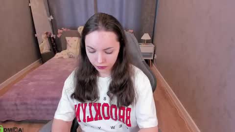 Judy Lewis online show from April 2026 02:03:02 AM