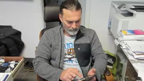 Giovanni50pro online show from February 2026 02:44:01 PM