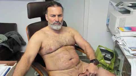Giovanni50pro online show from February 2026 02:33:01 PM