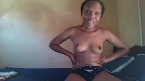 Snapshot of juice_petite3 chatting on December 2024 12:23:02 PM juice_petite3 online show from December 2024 12:23:02 PM