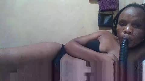 Snapshot of juice_petite3 chatting on January 2025 07:00:02 PM juice_petite3 online show from January 2025 07:00:02 PM