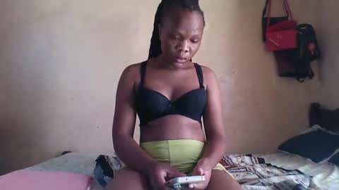 Snapshot of juice_petite3 chatting on February 2025 09:45:02 AM juice_petite3 online show from February 2025 09:45:02 AM