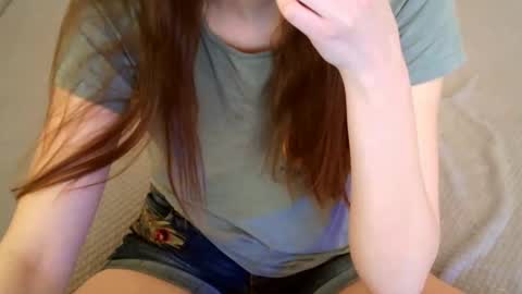 JuiceTalia online show from February 2025 08:33:02 AM