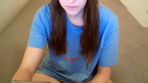 JuiceTalia online show from September 2025 08:28:01 AM