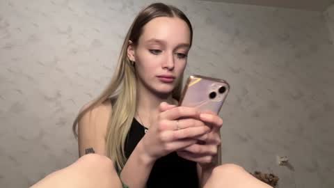 Snapshot of juicy_angels chatting on December 2024 07:52:02 PM alexa online show from December 2024 07:52:02 PM
