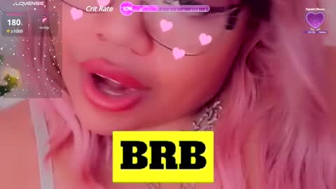 Snapshot of juicy_elenxx chatting on February 2025 09:28:01 PM EleN online show from February 2025 09:28:01 PM