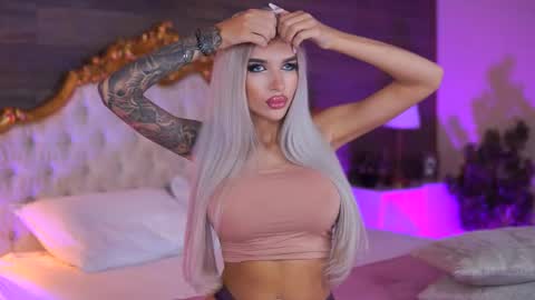 Snapshot of juicy_jessye chatting on September 2025 07:50:02 PM Jessye online show from September 2025 07:50:02 PM