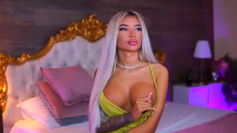 Jessye online show from July 2026 07:53:01 PM