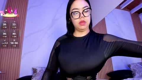 Juicy online show from October 2025 11:11:01 AM