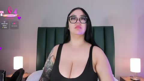 Juicy online show from May 2026 11:15:02 AM