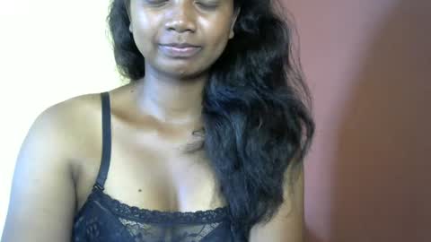 Snapshot of juicy_pretty chatting on March 2025 07:41:01 AM stellah online show from March 2025 07:41:01 AM