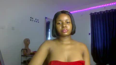 Snapshot of juicy_pussy1122 chatting on September 2025 10:05:02 AM Emily online show from September 2025 10:05:02 AM