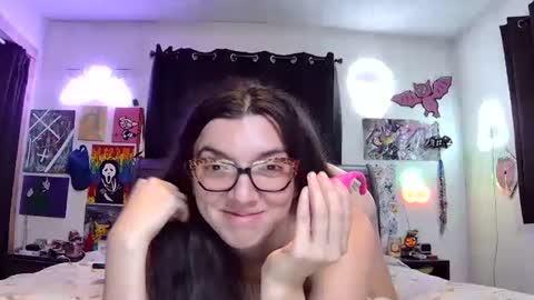 Snapshot of juicybootyqt chatting on November 2025 06:09:02 PM juicybootyqt online show from November 2025 06:09:02 PM