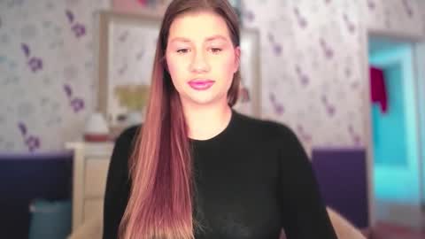 Elena online show from September 2025 11:02:01 AM