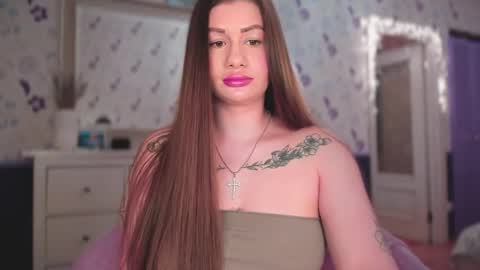 Elena online show from October 2025 02:40:01 PM