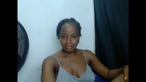 Snapshot of juicykinkx chatting on November 2025 09:36:01 PM juicykinkx online show from November 2025 09:36:01 PM