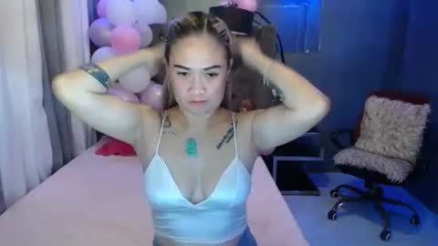 Den  online show from May 2026 07:30:02 PM