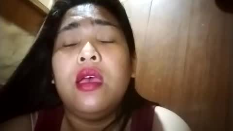 juicyliscioux26 online show from April 2026 11:52:02 AM