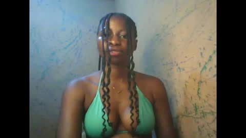 juicypiexx online show from November 2025 02:43:02 AM