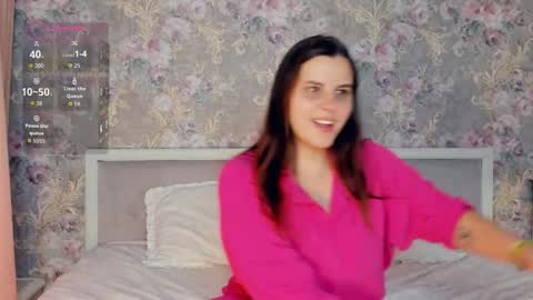 Snapshot of juicysecrets chatting on October 2025 08:20:01 AM Olivia online show from October 2025 08:20:01 AM