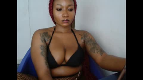 Snapshot of juicyxpink chatting on October 2025 11:58:02 PM juicyxpink online show from October 2025 11:58:02 PM