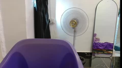 Snapshot of juicyxpink chatting on February 2026 08:24:02 AM juicyxpink online show from February 2026 08:24:02 AM