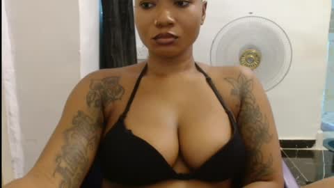 Snapshot of juicyxpink chatting on April 2026 10:32:01 AM juicyxpink online show from April 2026 10:32:01 AM