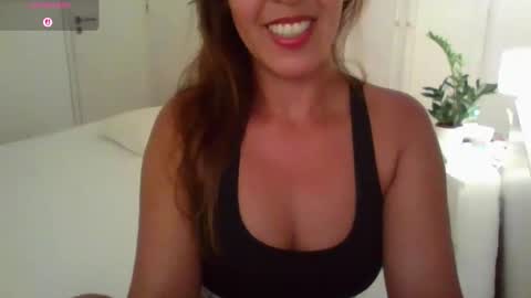 Juju online show from May 2026 02:05:01 AM