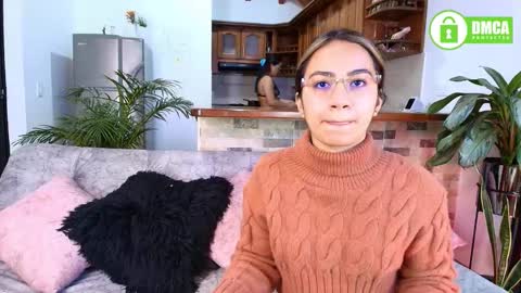 Snapshot of jules_n_gia chatting on March 2026 04:13:01 PM Jules and Gia online show from March 2026 04:13:01 PM