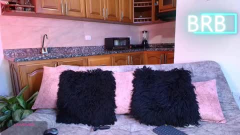 Snapshot of jules_n_gia chatting on March 2026 07:42:02 PM Jules and Gia online show from March 2026 07:42:02 PM