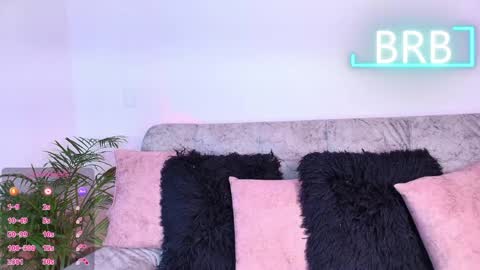 Jules and Gia online show from May 2026 02:34:02 PM