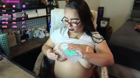 Julesss online show from October 2025 05:15:02 AM