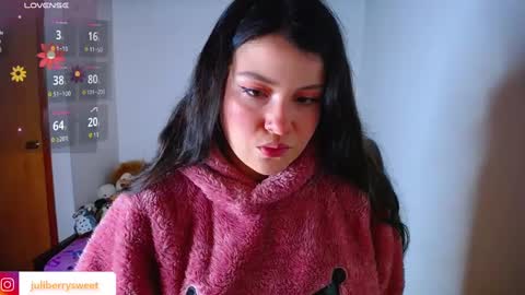 Snapshot of juli05star chatting on October 2025 09:36:01 PM Juliana online show from October 2025 09:36:01 PM