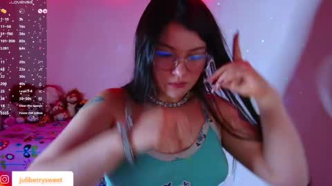 Juliana online show from May 2026 03:13:01 AM