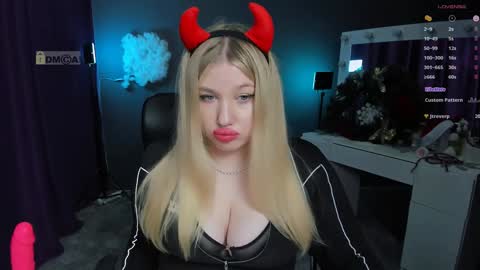 juli kisss online show from January 2025 10:34:01 PM