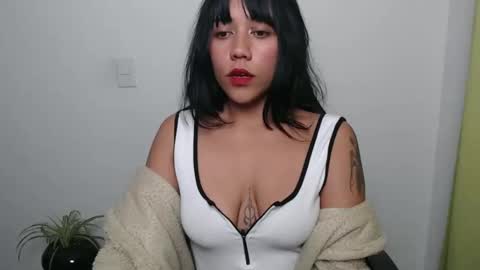 Snapshot of juli_love11 chatting on February 2025 11:52:01 PM JULIETA online show from February 2025 11:52:01 PM