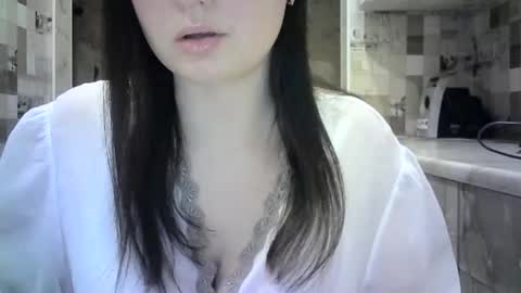 Snapshot of julia69009 chatting on January 2025 09:43:01 PM julia69009 online show from January 2025 09:43:01 PM