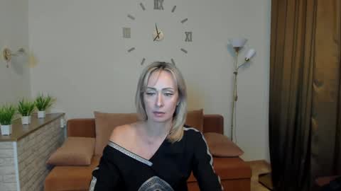 Snapshot of julia__cherry_ chatting on January 2025 03:13:02 PM julia__cherry_ online show from January 2025 03:13:02 PM