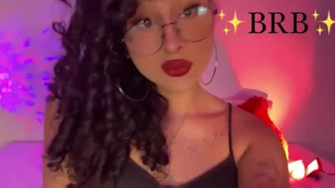 Snapshot of julia_cohen chatting on September 2025 07:41:01 AM julia_cohen online show from September 2025 07:41:01 AM