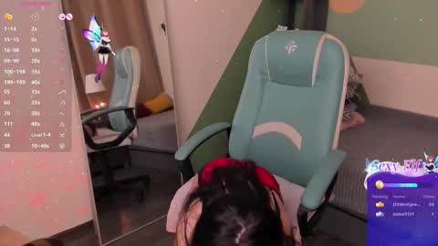 Julia online show from February 2026 09:44:01 PM