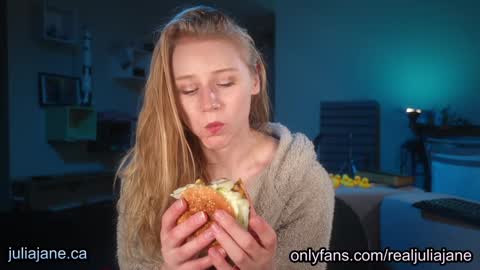 Julia Jane online show from January 2025 09:23:01 AM